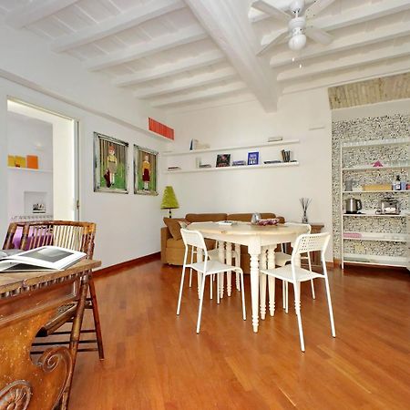 Cappellari Apartment โรม ภายนอก รูปภาพ