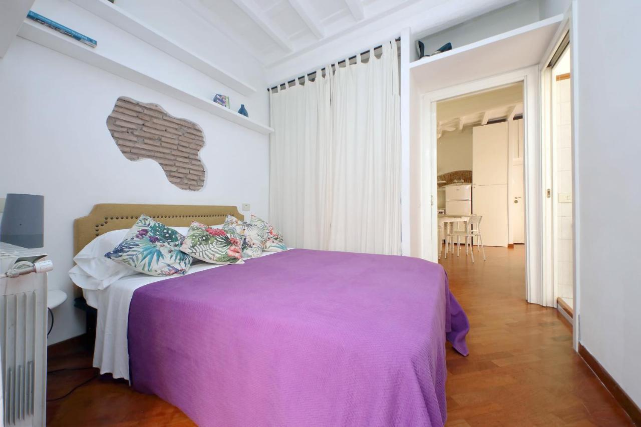 Cappellari Apartment โรม ภายนอก รูปภาพ